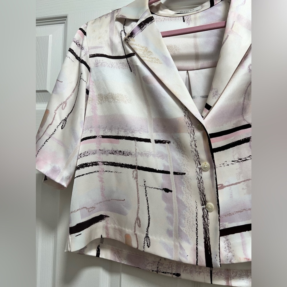 Babaton
Aldus Button-Up XS - Picture 4 of 8